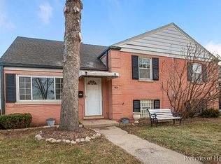 9207 Burlington Ave, Brookfield, IL 60513