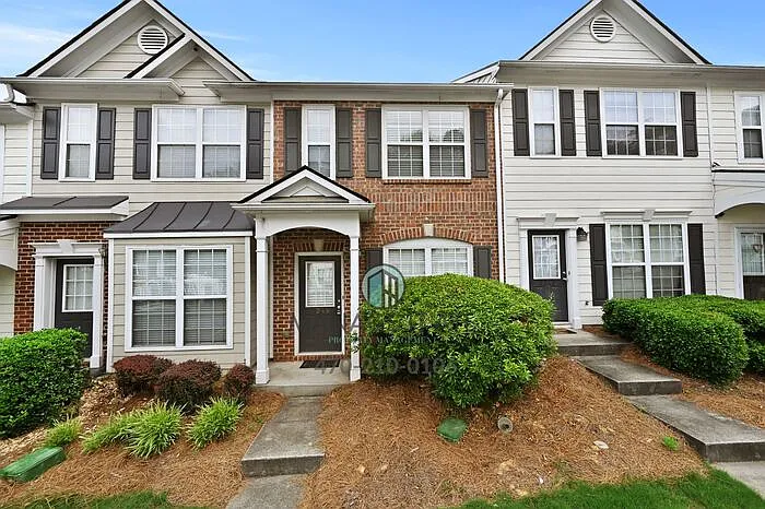 2 bed, 2.5 bath, 1296 sqft, $1,699 — Photo 3