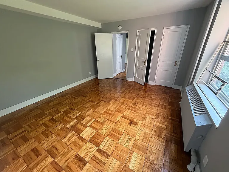 192-05 73rd Ave #1 — Photo 9
