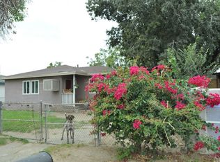 8940 Maple Ave, Fontana, CA 92335