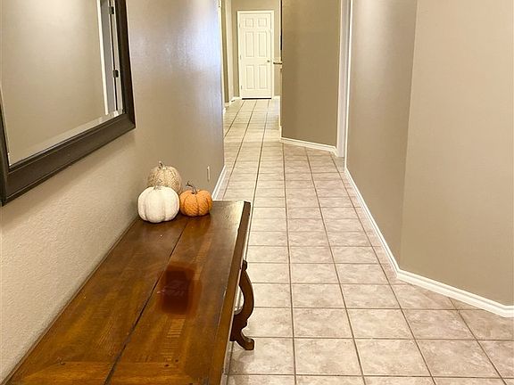 2nd image of 1219 Brown Dr