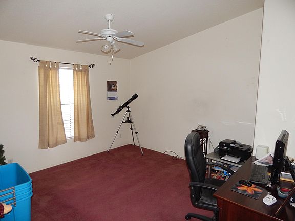 2nd image of 623 W DEWEY Avenue