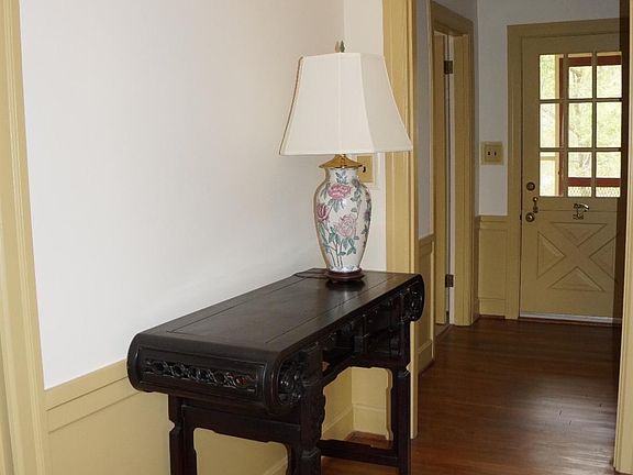 4th image of 1510 Savoy Pl