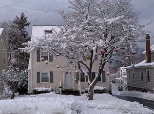 19 Newtown Ter, Norwalk, CT 06851