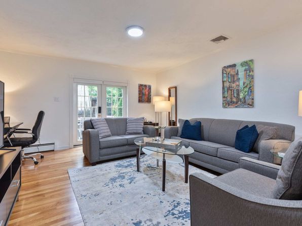 235 Cardinal Medeiros Ave FLOOR 1-ID1239621P