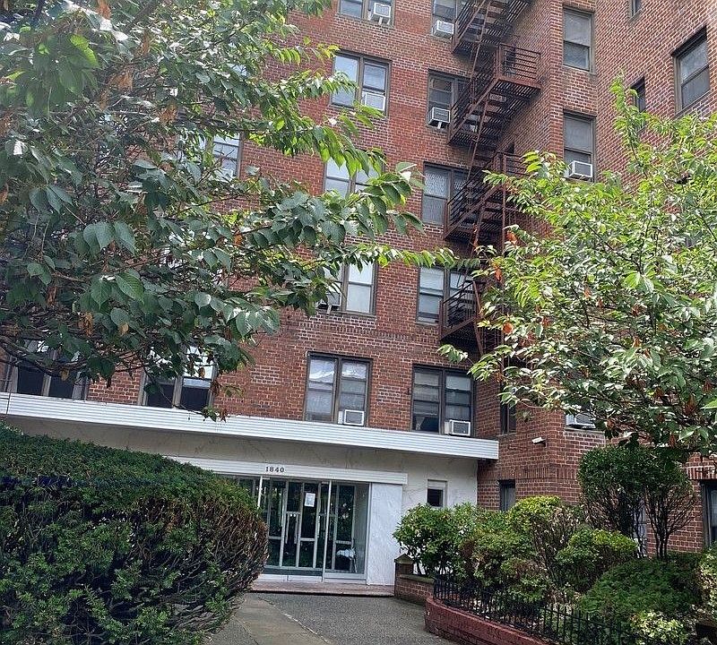 1st image of 1840 E 13th St #L6