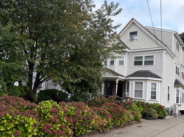 107 Atlantic St APT 2