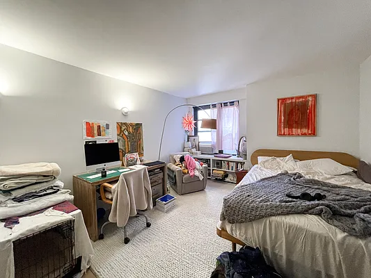 Rented by Highline Residential | media 9