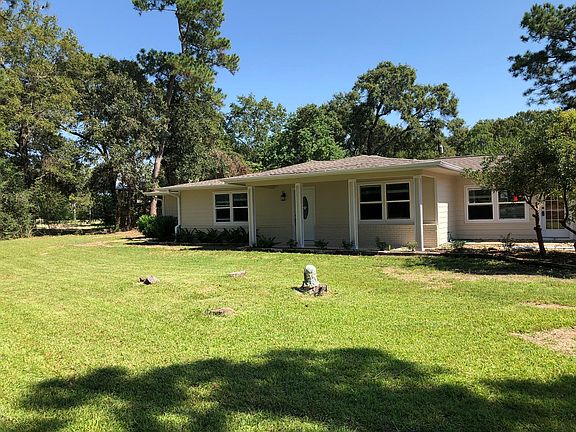 3rd image of 2619 Loganberry Cir