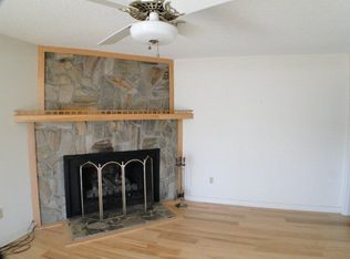 44 Greystone Rd, Franklin, NC 28734