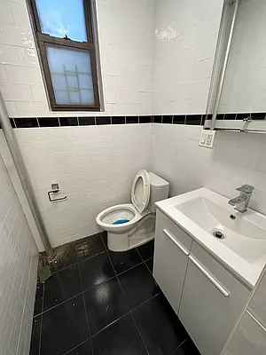 Rented by Marquis Real Estate Services | media 14