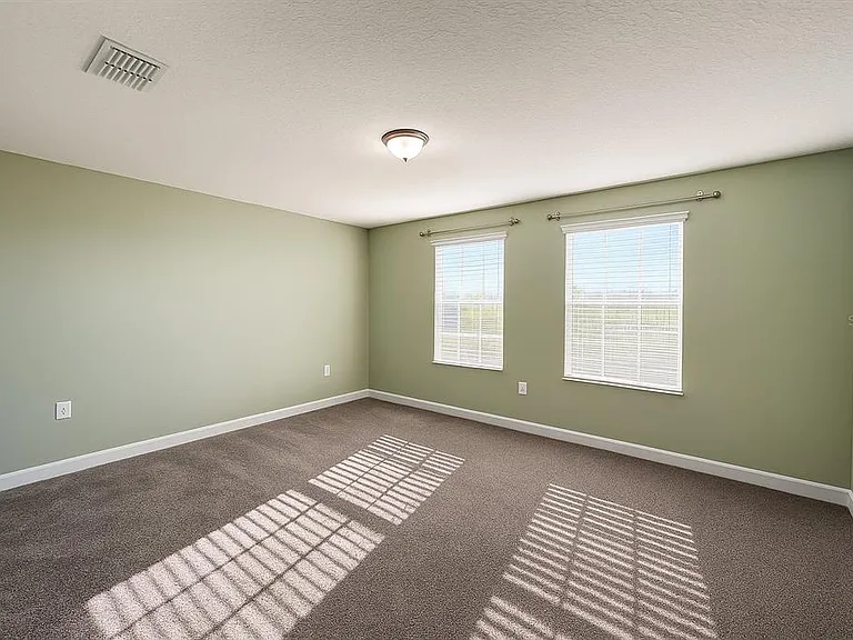 2037 Lake Side Ave — Photo 32