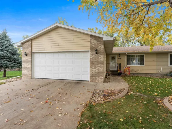 4006 W Newcomb Dr, Sioux Falls, SD 57106