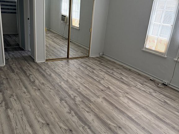 3rd image of 628 E Elk Ave APT 101