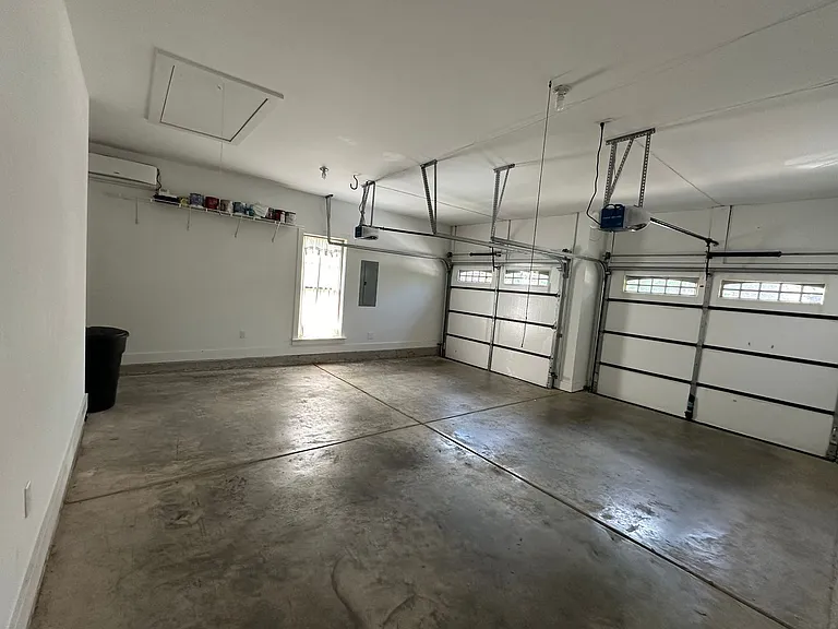 358 Kingston Cir — Photo 19