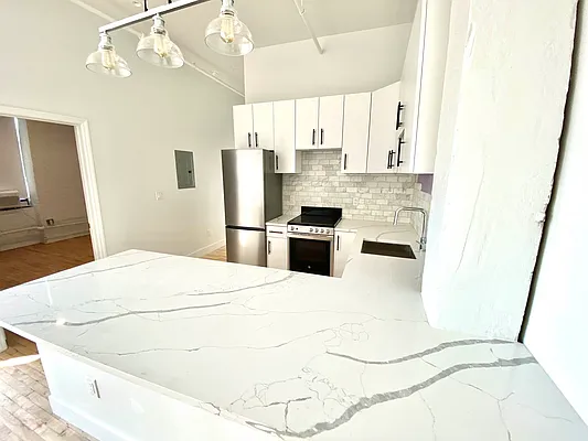 Rented by Modern Spaces | media 15