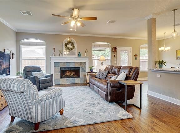 2nd image of 1526 Chase Oaks Dr