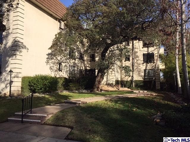 2nd image of 534 S Oak Knoll Ave Unit 203