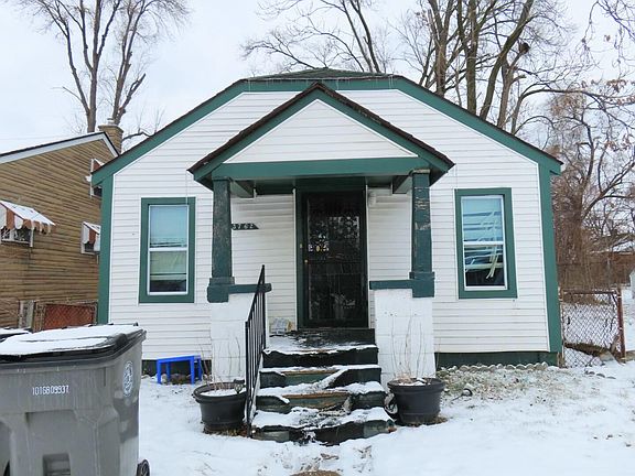 4th image of 3762 12th St