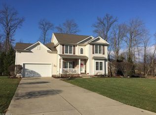 6552 Pacifica Dr, Poland, OH 44514