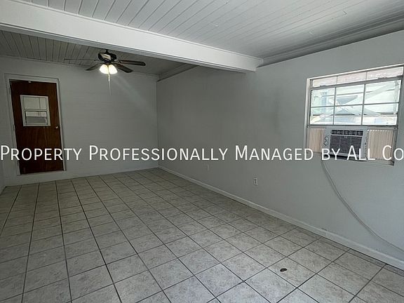 4th image of 219 Palm Ave