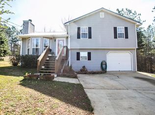257 Taylors Ln, Carrollton, GA 30117