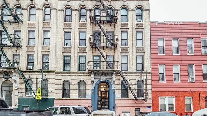 Rented by Nooklyn NYC LLC | media 16