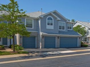 1836 Michigan Ave APT 208, Naperville, IL 60563