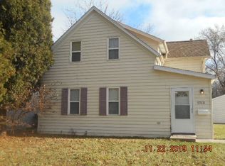 4840 N 89th St, Milwaukee, WI 53225