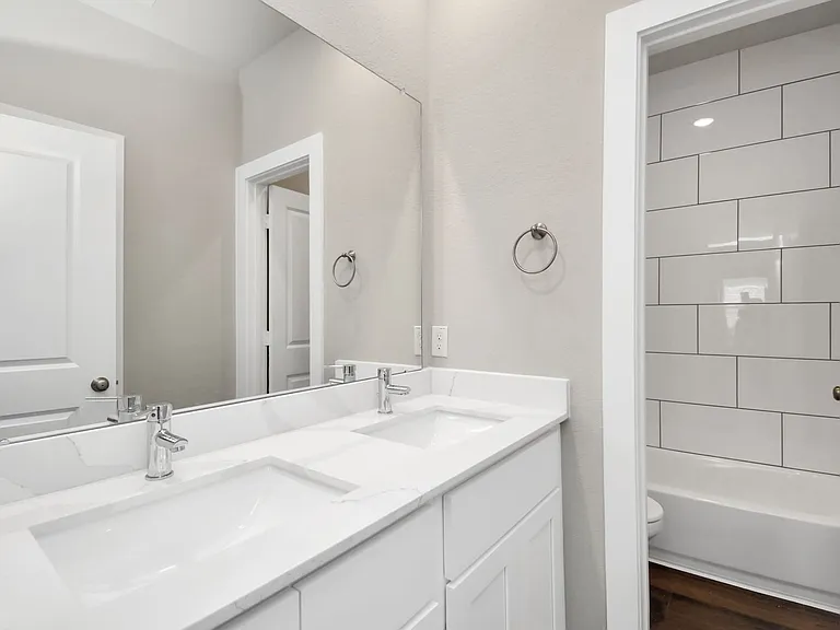 Willow Sierra Vista — Photo 178