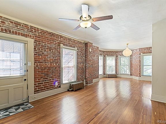 3rd image of 1466 N Detroit Street