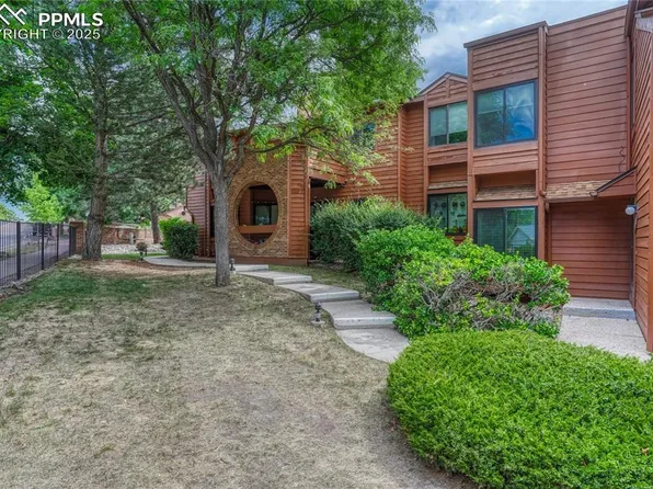 4709 Daybreak Cir, Colorado Springs, CO 80917