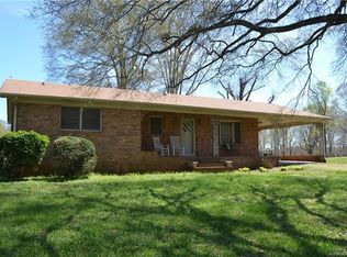 479 Wiggins Rd, Mooresville, NC 28115