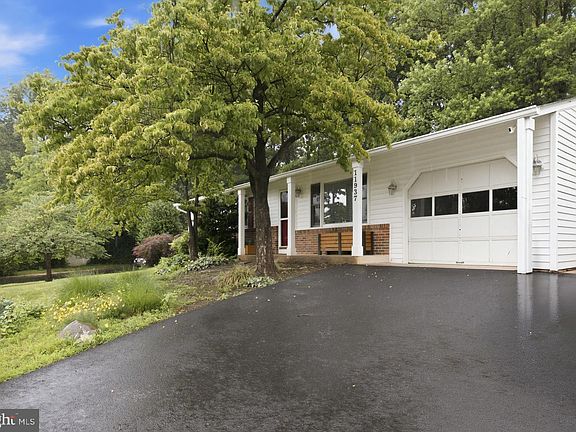 4th image of 11937 Bayswater Rd