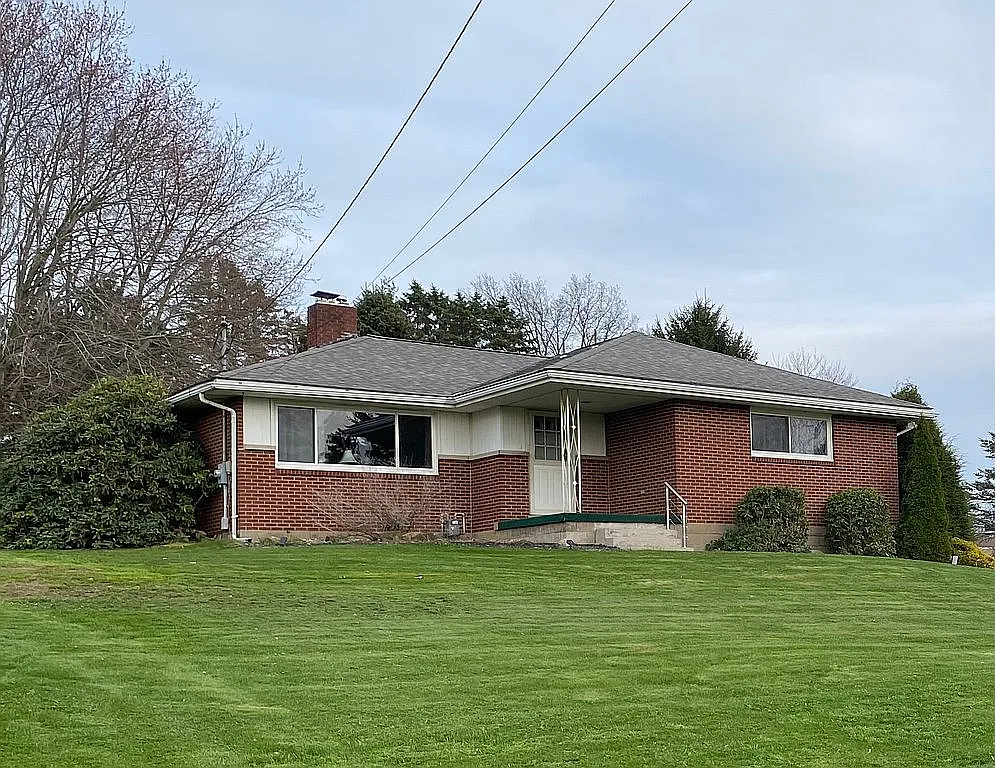 150 W Sunbury Rd photo 1