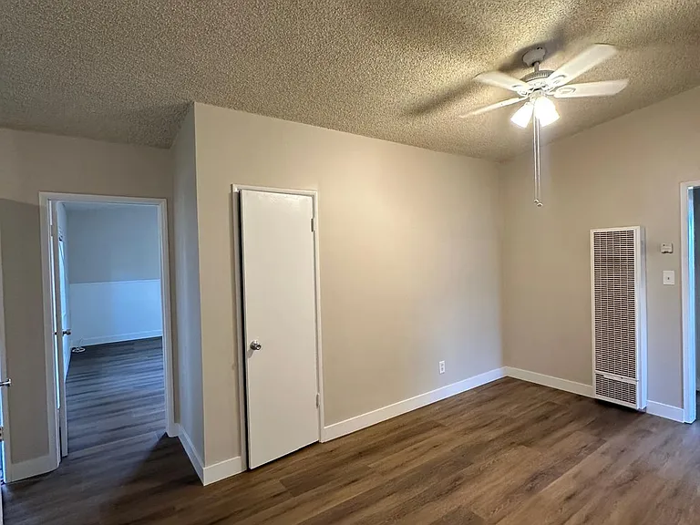 3719 Artesia Blvd #5 — Photo 8