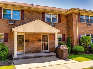 163 N Maple Ave, Park Ridge, NJ 07656