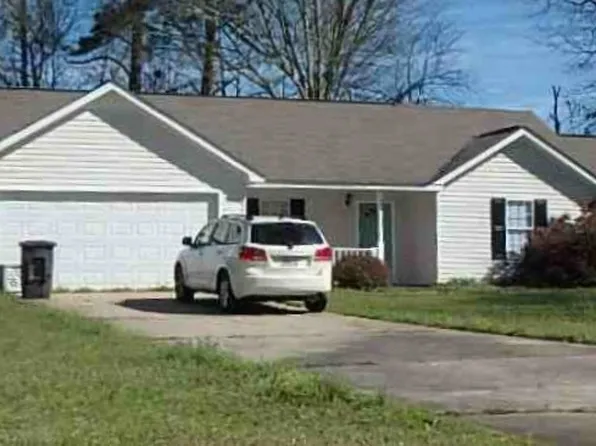 113 Carriage Trce, Barnesville, GA 30204