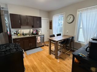 121 L St, South Boston, MA 02127