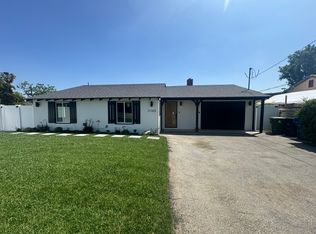 21420 Chatsworth St, Chatsworth, CA 91311