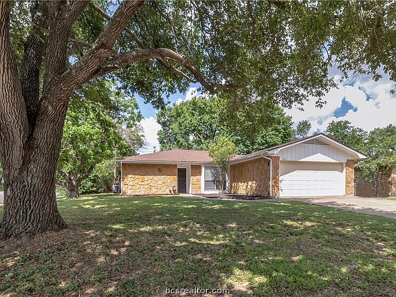 2nd image of 3412 Coastal Dr