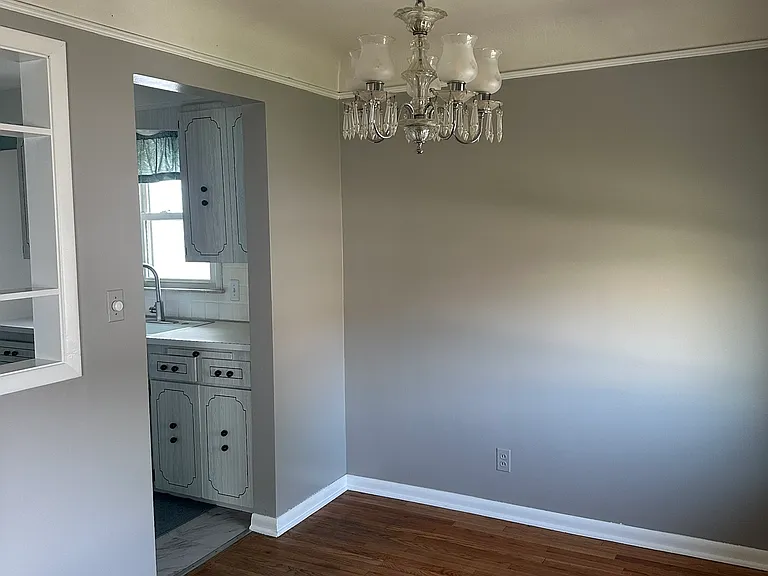 1517 Fruitland Ave — Photo 12