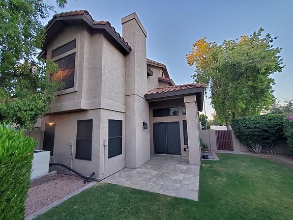 3rd image of 1001 W Antilles Dr