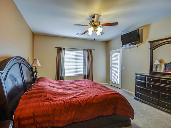 3rd image of 7567 W Sonoma Way