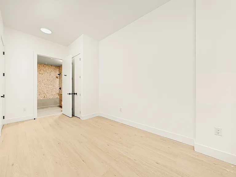733 Lincoln Pl #1506 — Photo 7