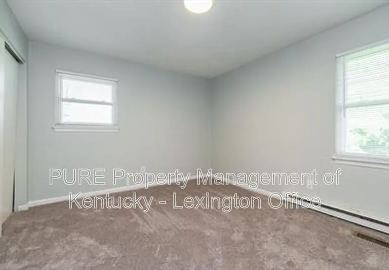 316 Longview Dr — Photo 15