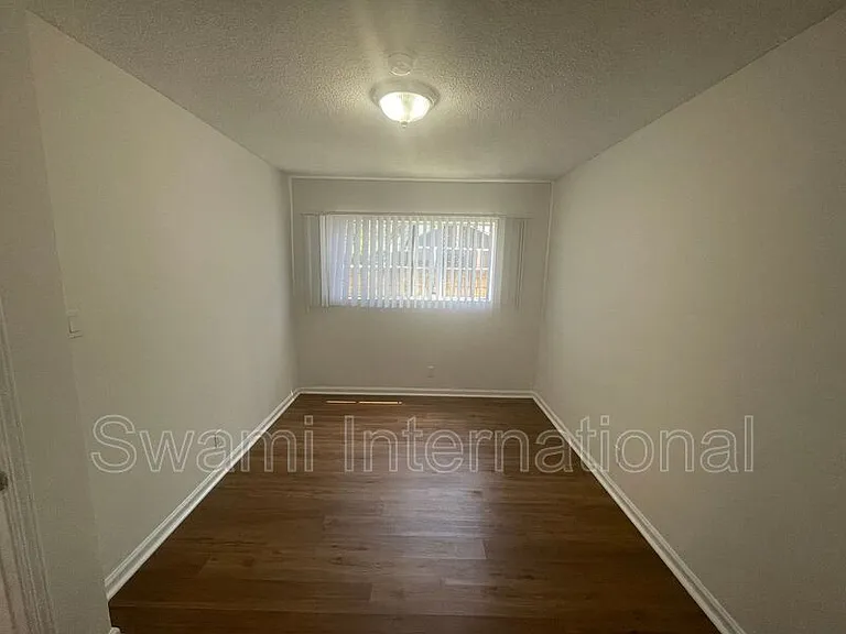 7716 S Figueroa St #4 — Photo 19