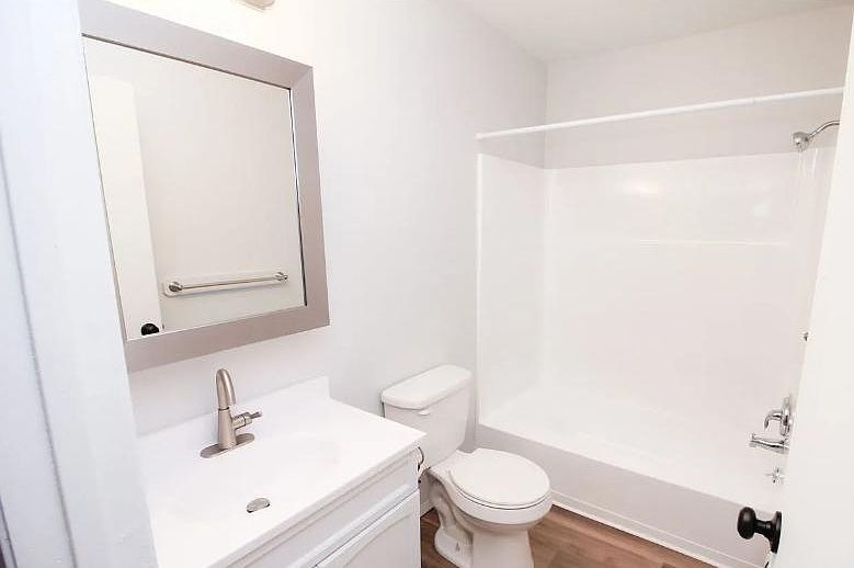 Lewis Apartments 308 S Lewis Ave Sioux Falls SD Zillow