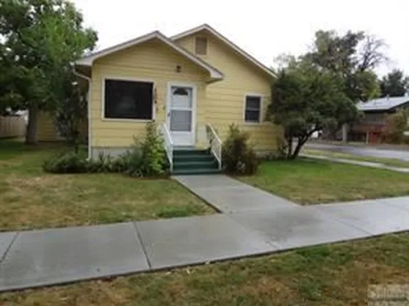 135 W 3rd Ave N, Columbus, MT 59019