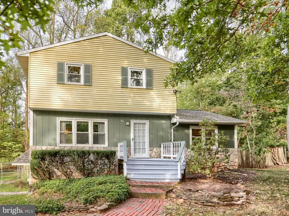 85 Hilldale Rd, Etters, PA 17319